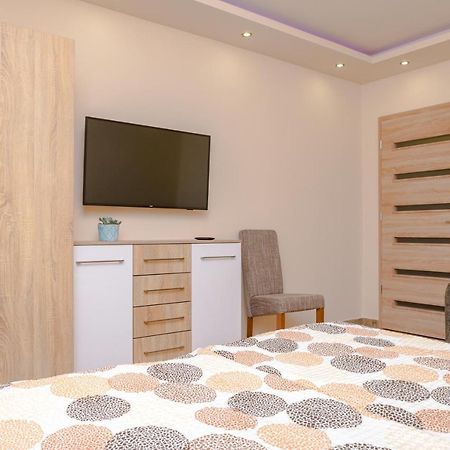 Illes Apartmanok I. Hajdúszoboszló Zewnętrze zdjęcie