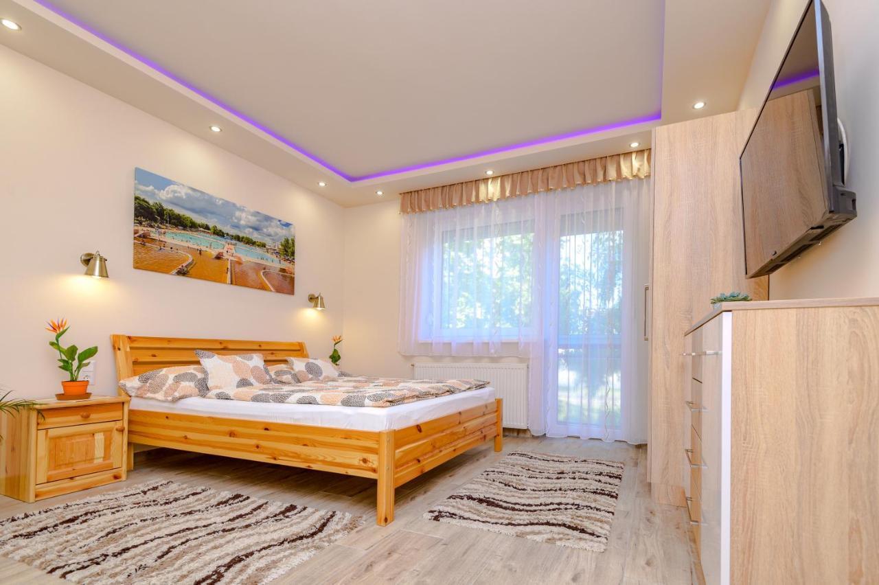 Illes Apartmanok I. Hajdúszoboszló Zewnętrze zdjęcie
