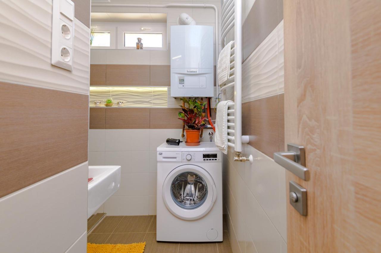 Illes Apartmanok I. Hajdúszoboszló Zewnętrze zdjęcie