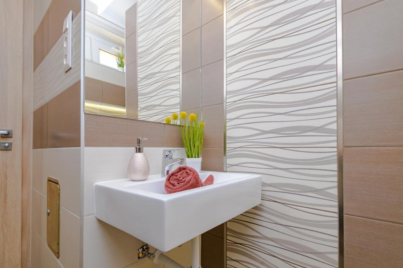Illes Apartmanok I. Hajdúszoboszló Zewnętrze zdjęcie